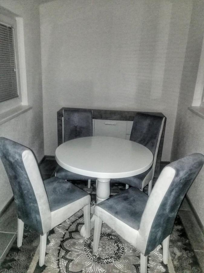 Apartman Visoko-Oaza Mira エクステリア 写真