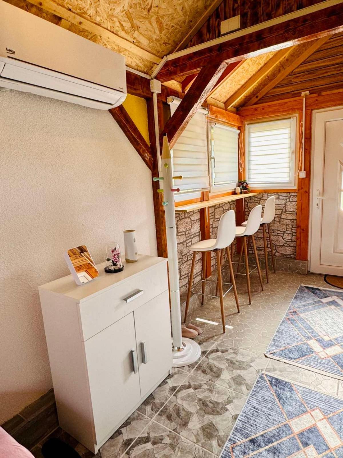 Apartman Visoko-Oaza Mira エクステリア 写真