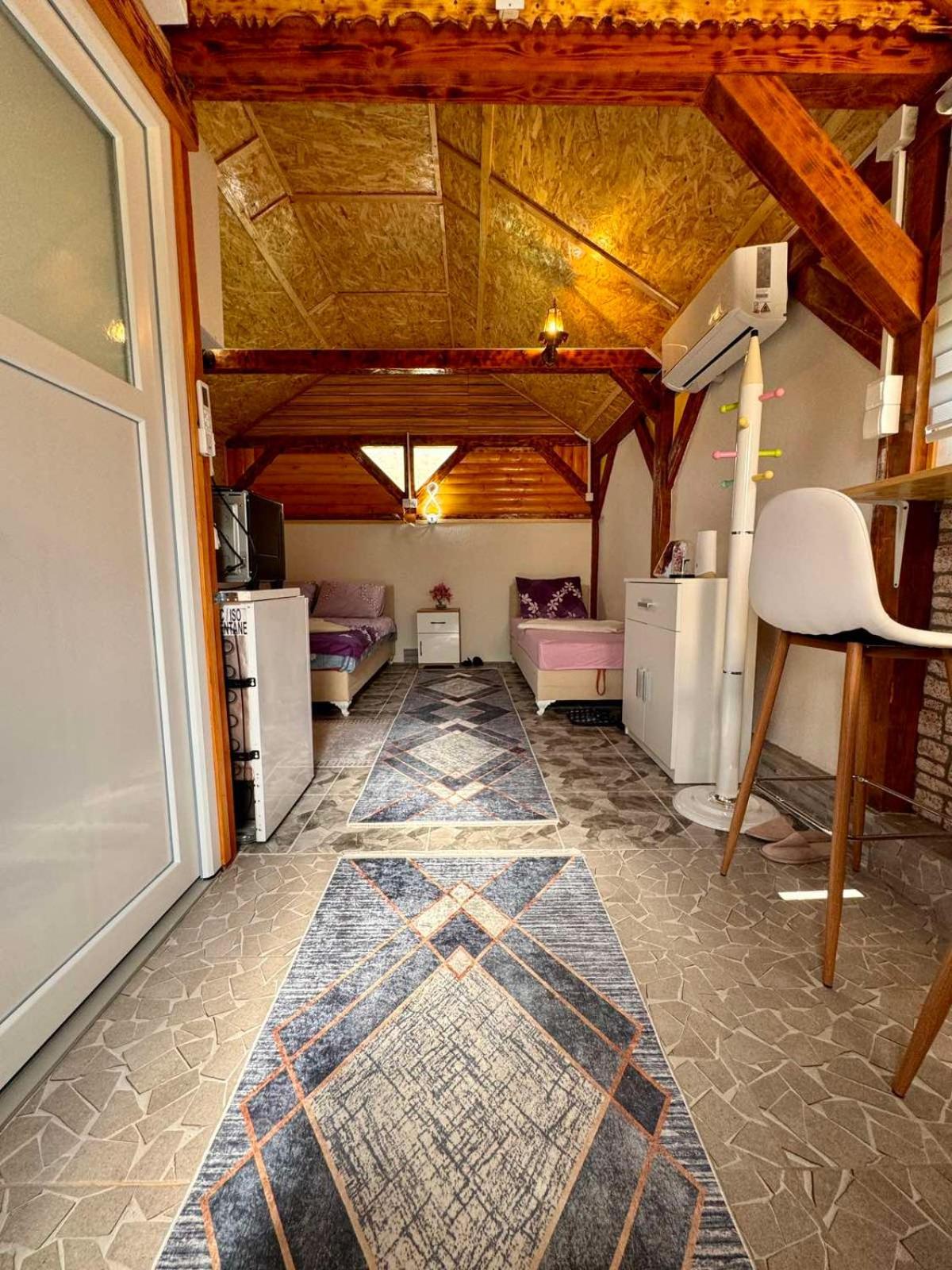 Apartman Visoko-Oaza Mira エクステリア 写真